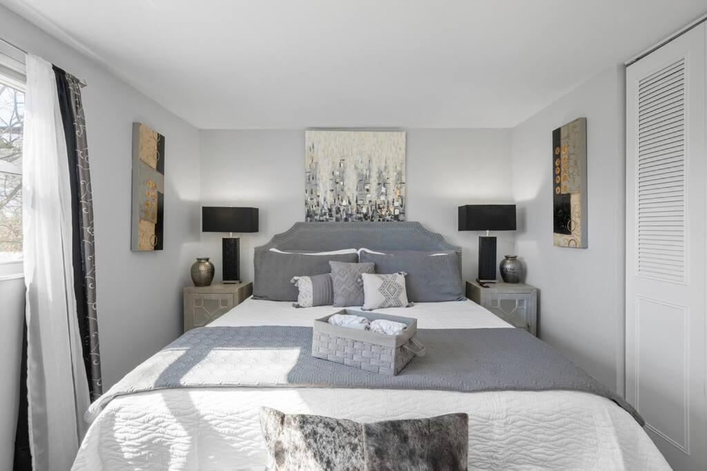 Stylish Haven 11 Minutes From The Richmond Airport Villa Exteriör bild